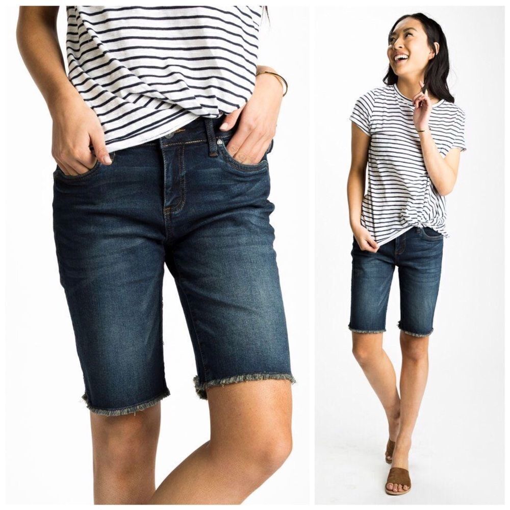 Big Star Alexis Bermuda Short Raw Edge Hem NWT 27R